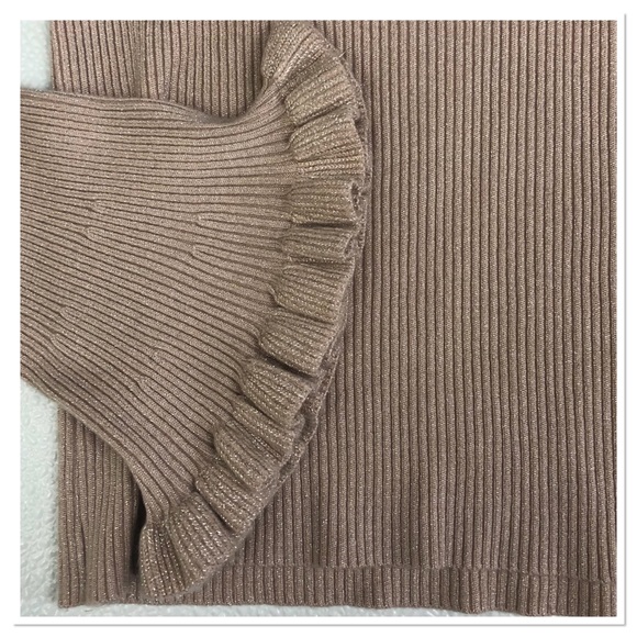 Q2 Boutique blush ribbed sweater ruffle sleeves - Picture 7 of 8